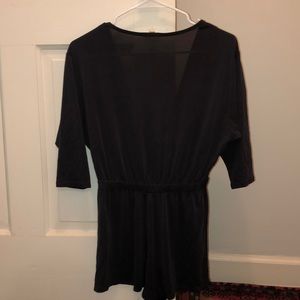 silence + noise Other - Urban Outfitters Long Sleeve Romper silence + noise Other - Urban Outfitters Long Sleeve Romper